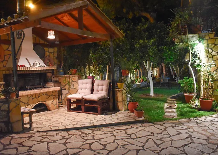 Stavros Apartments