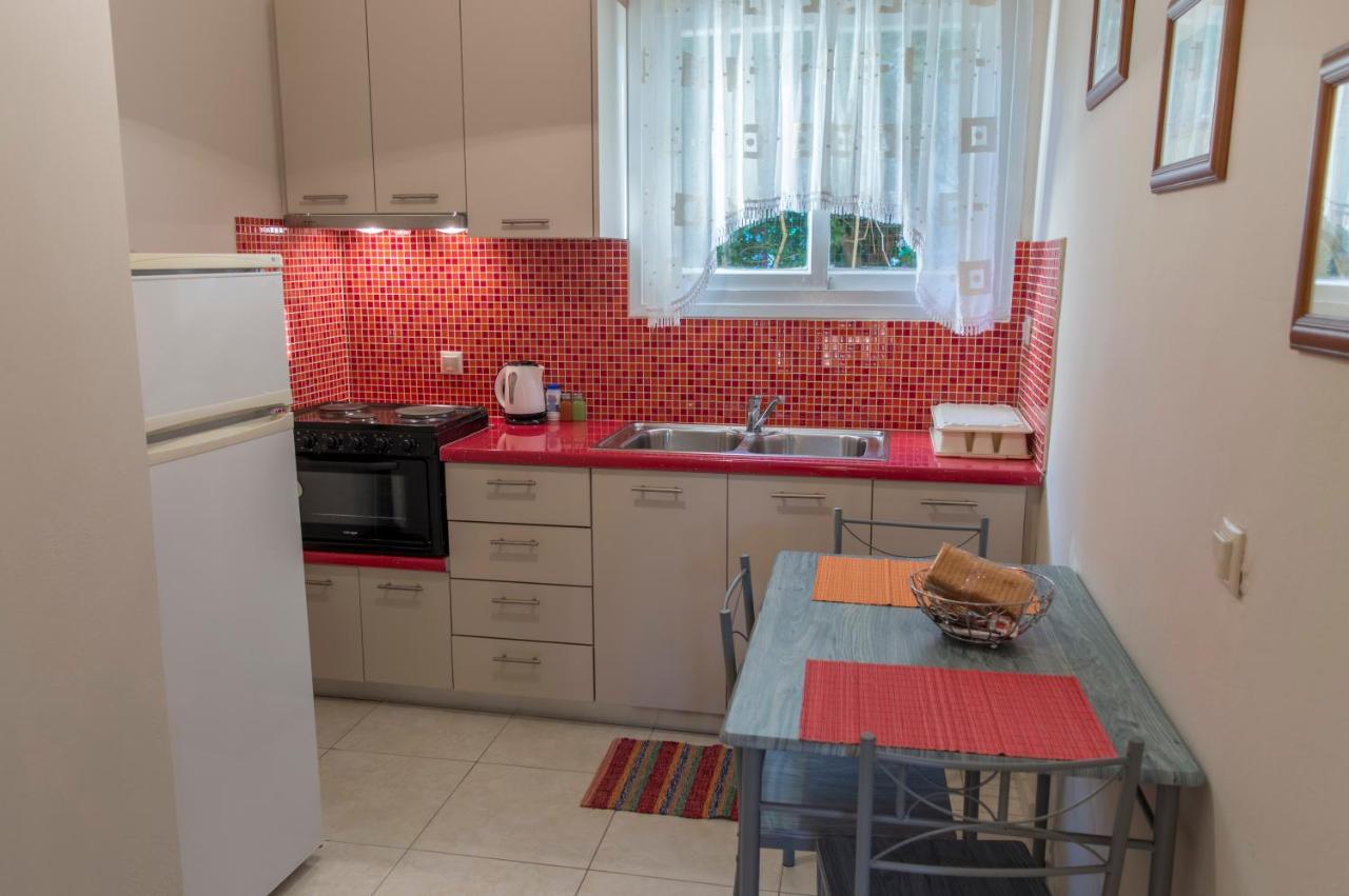 Apartment Stavros *
